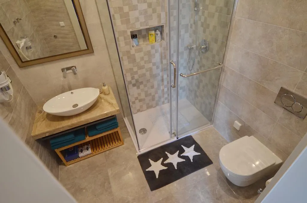 Arnolongo Sea View Apartment Rovinj